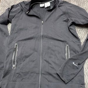 Nike dry fit performance black and white tag jacket size large very nice piece
